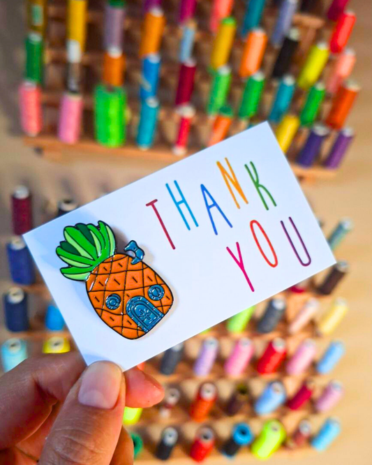 Spilla - Ananas House